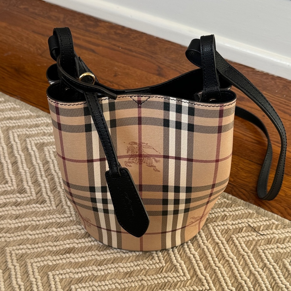 Burberry Crossbody